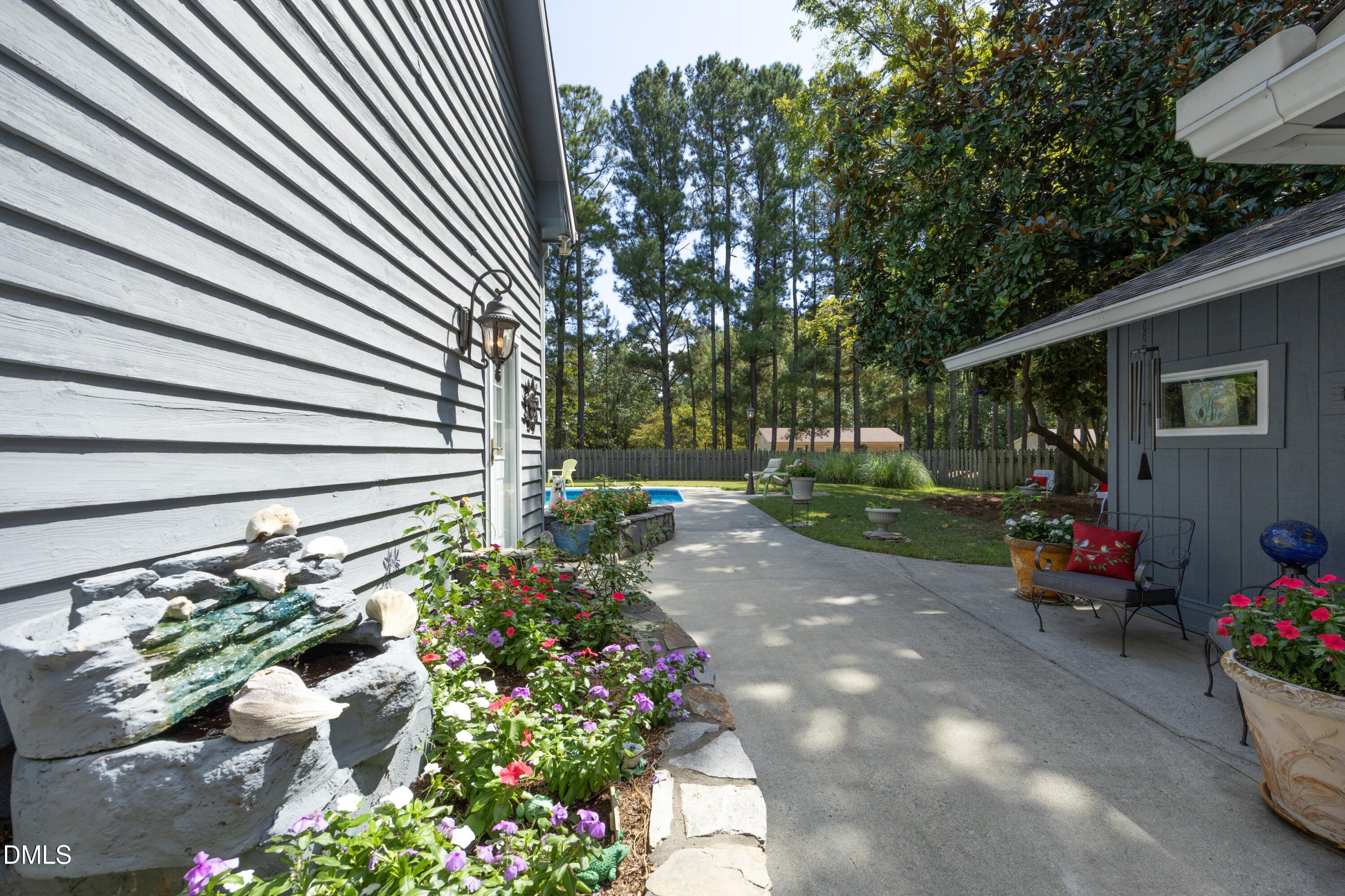 1746 Little Divine Road Property Photo 55