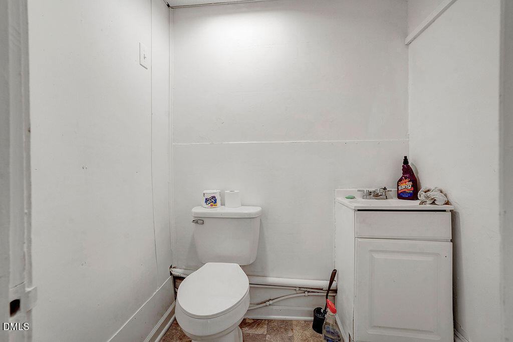201 Bragg Street Property Photo 8