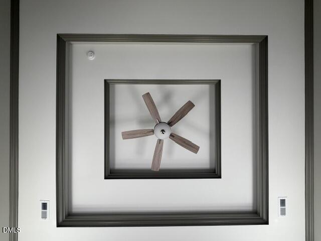 100 Lynn Lane Property Photo 1