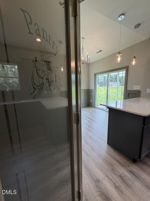 100 Lynn Lane Property Photo 3