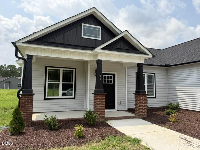 100 Lynn Lane Property Photo 5