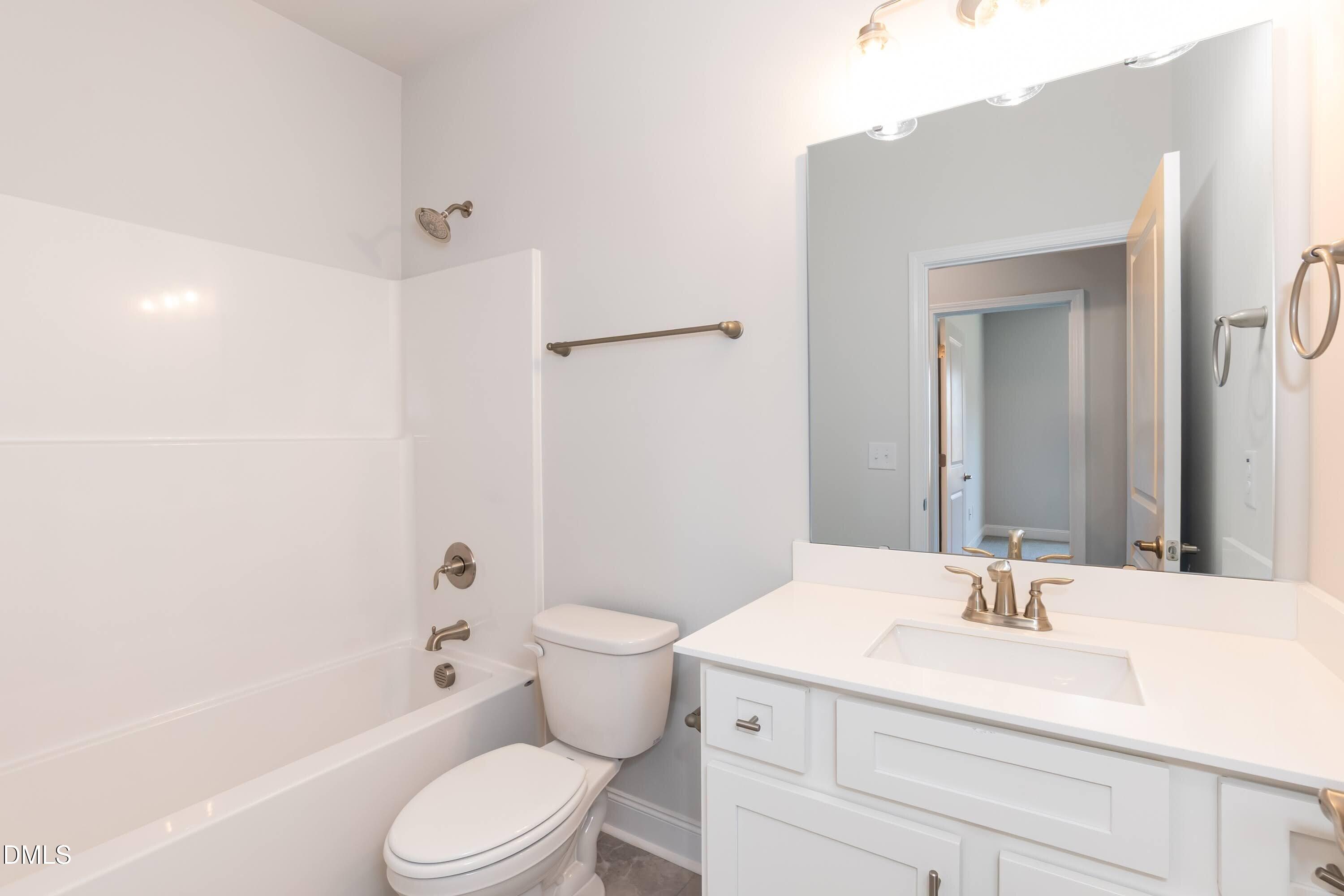63 Leslie Court Property Photo 17