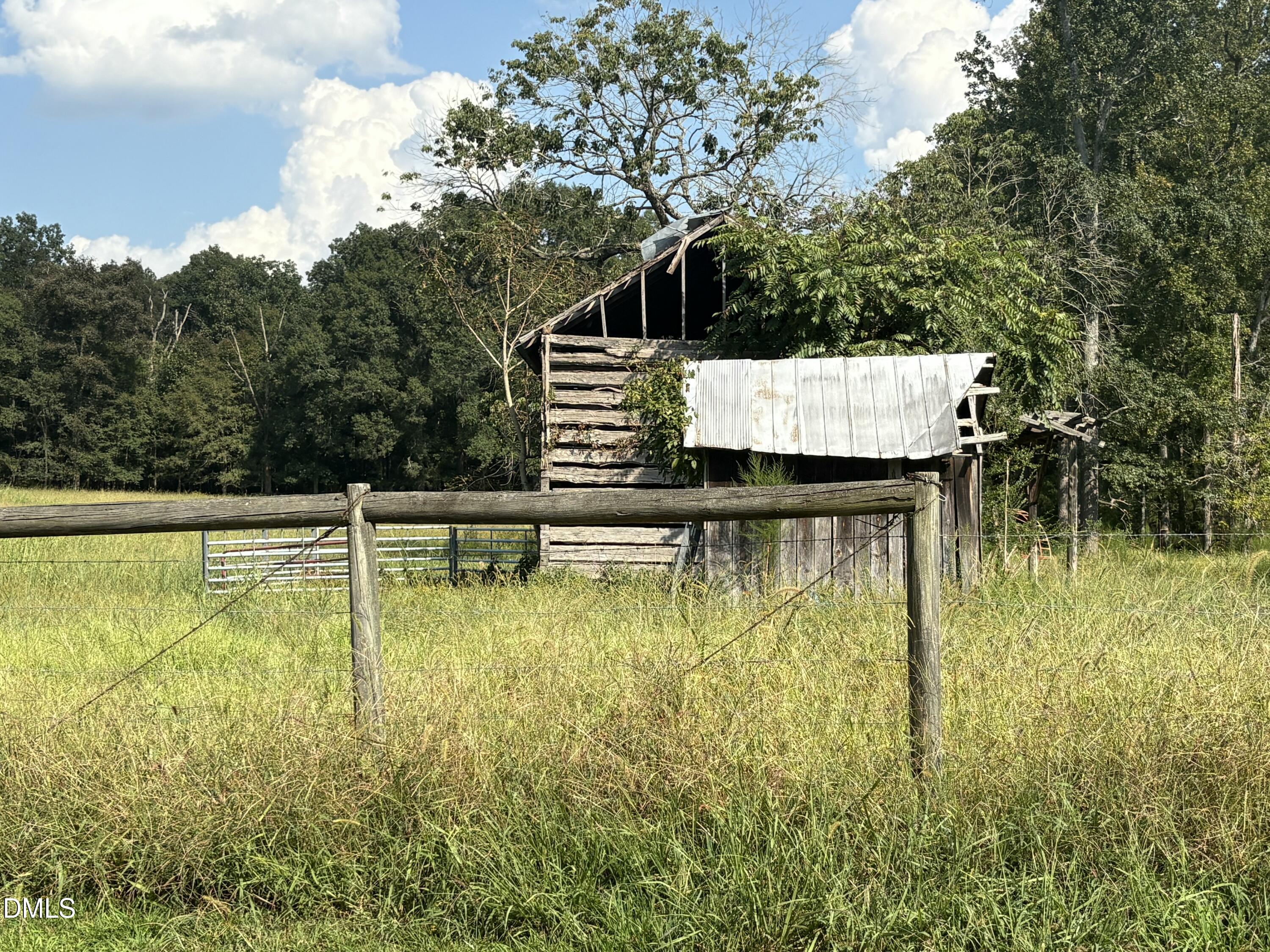 1204 Winfred Brady Road Property Photo 16