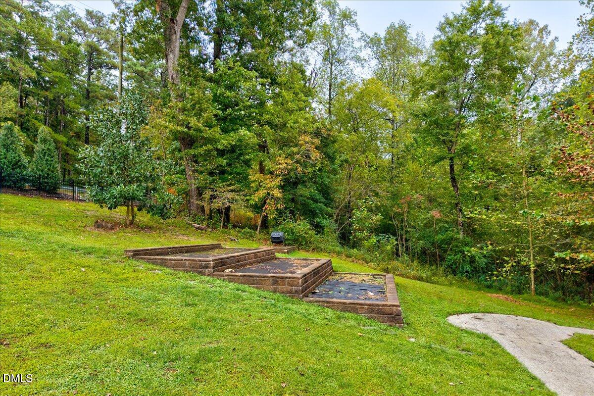 1612 S Main Street Property Photo 11