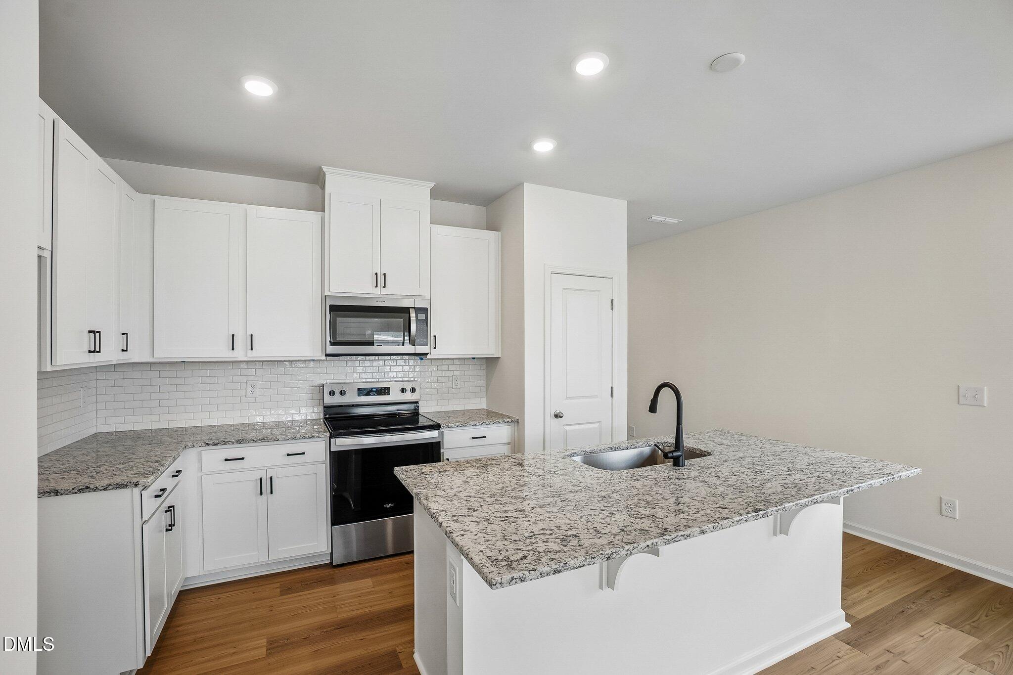 2017 Oakdale Drive Property Photo 12