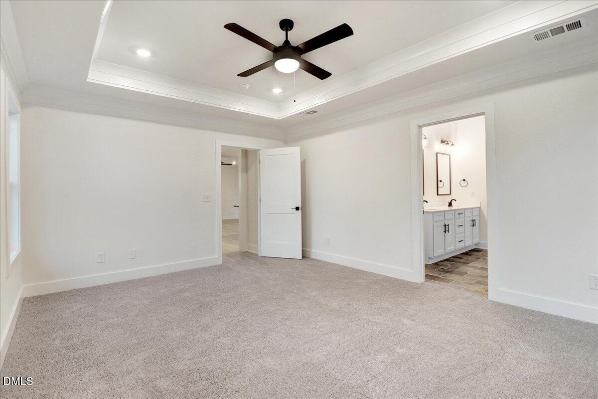 79 Leslie Court Property Photo 21
