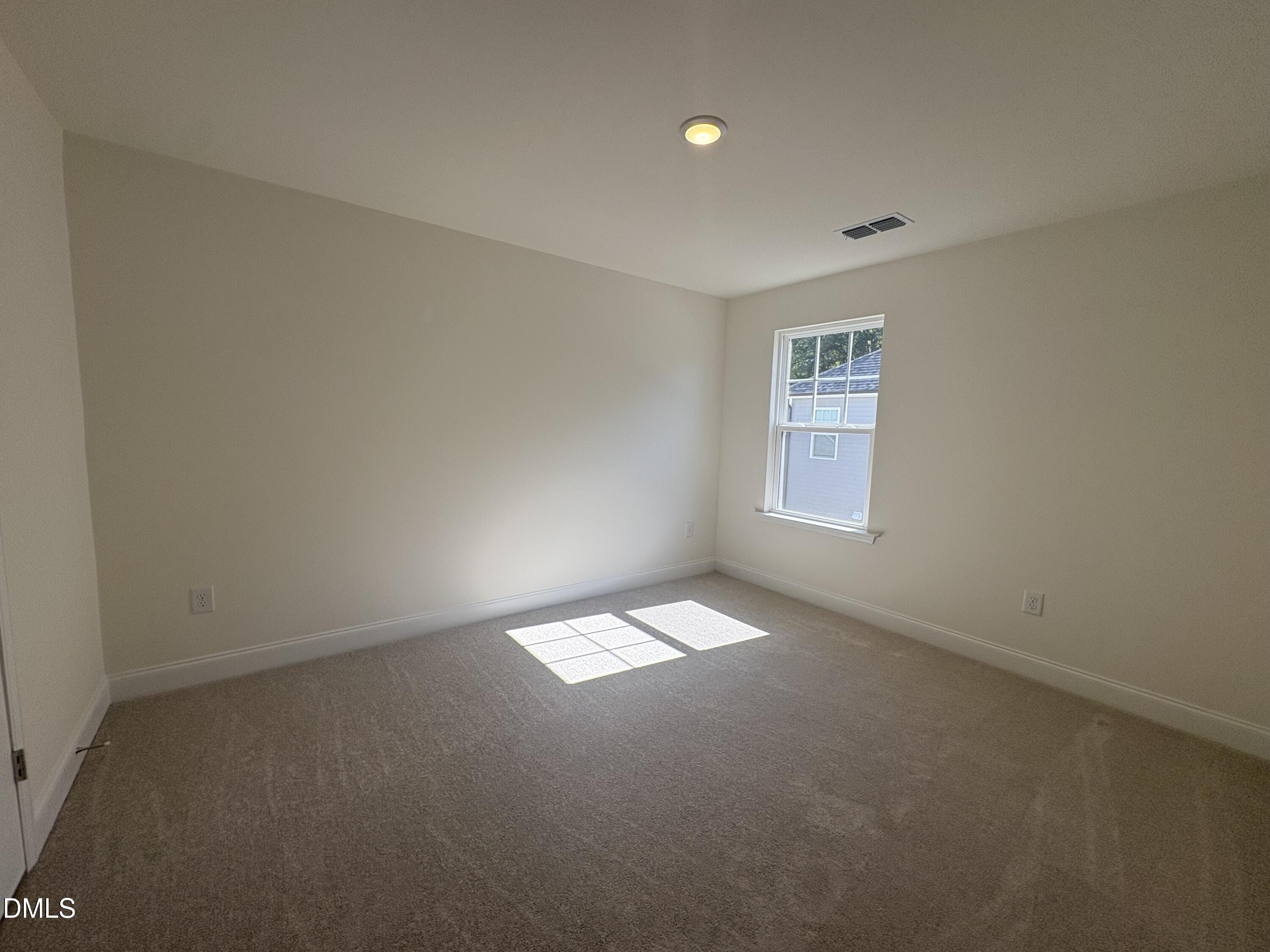 106 Favored Avenue Property Photo 13