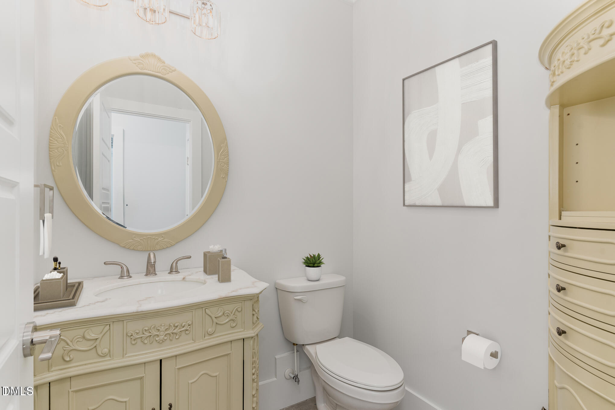 613 Darian Woods Property Photo 15
