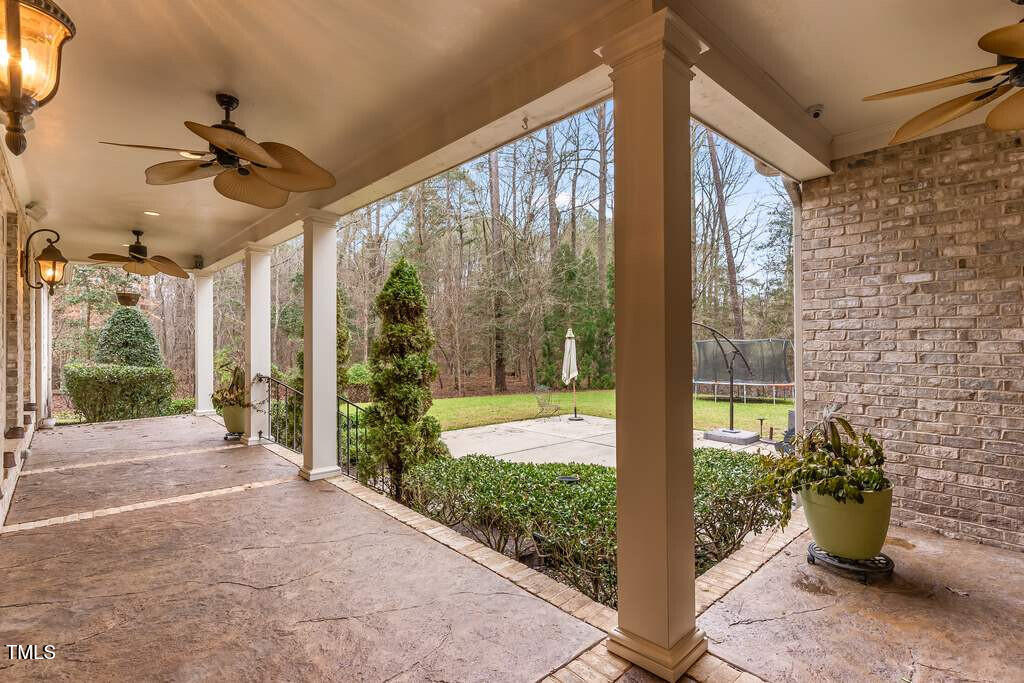 166 Bonica Creek Drive Property Photo 6
