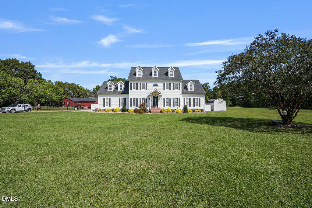 121 Erwin Avenue Property Photo 4