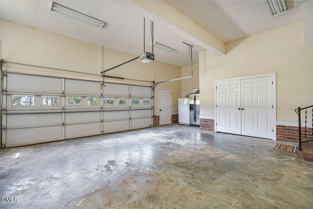 121 Erwin Avenue Property Photo 9