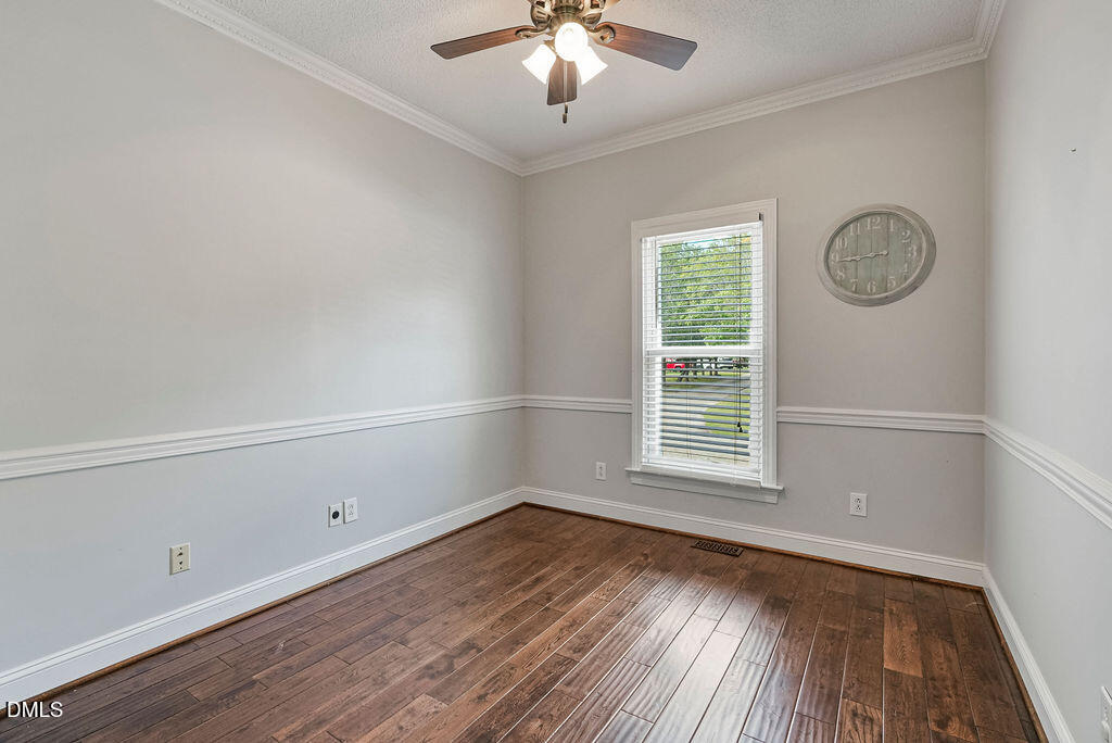 121 Erwin Avenue Property Photo 26