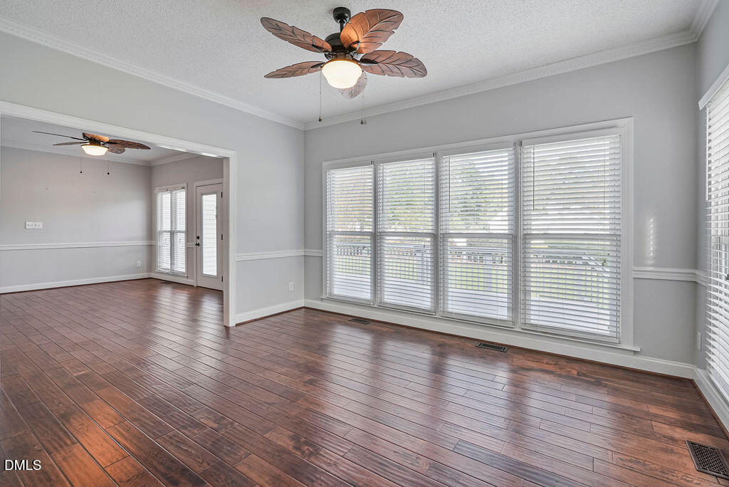 121 Erwin Avenue Property Photo 32