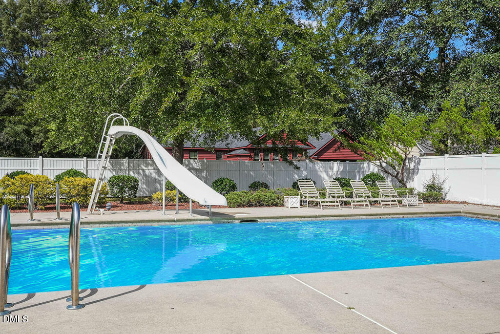 121 Erwin Avenue Property Photo 65