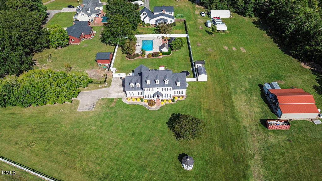 121 Erwin Avenue Property Photo 82