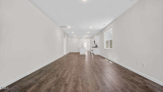 1416 Jasmine View Way Property Photo 7