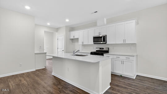 1416 Jasmine View Way Property Photo 18