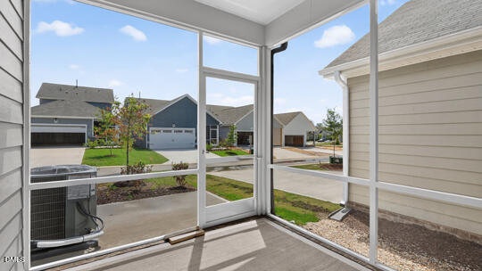 1416 Jasmine View Way Property Photo 32
