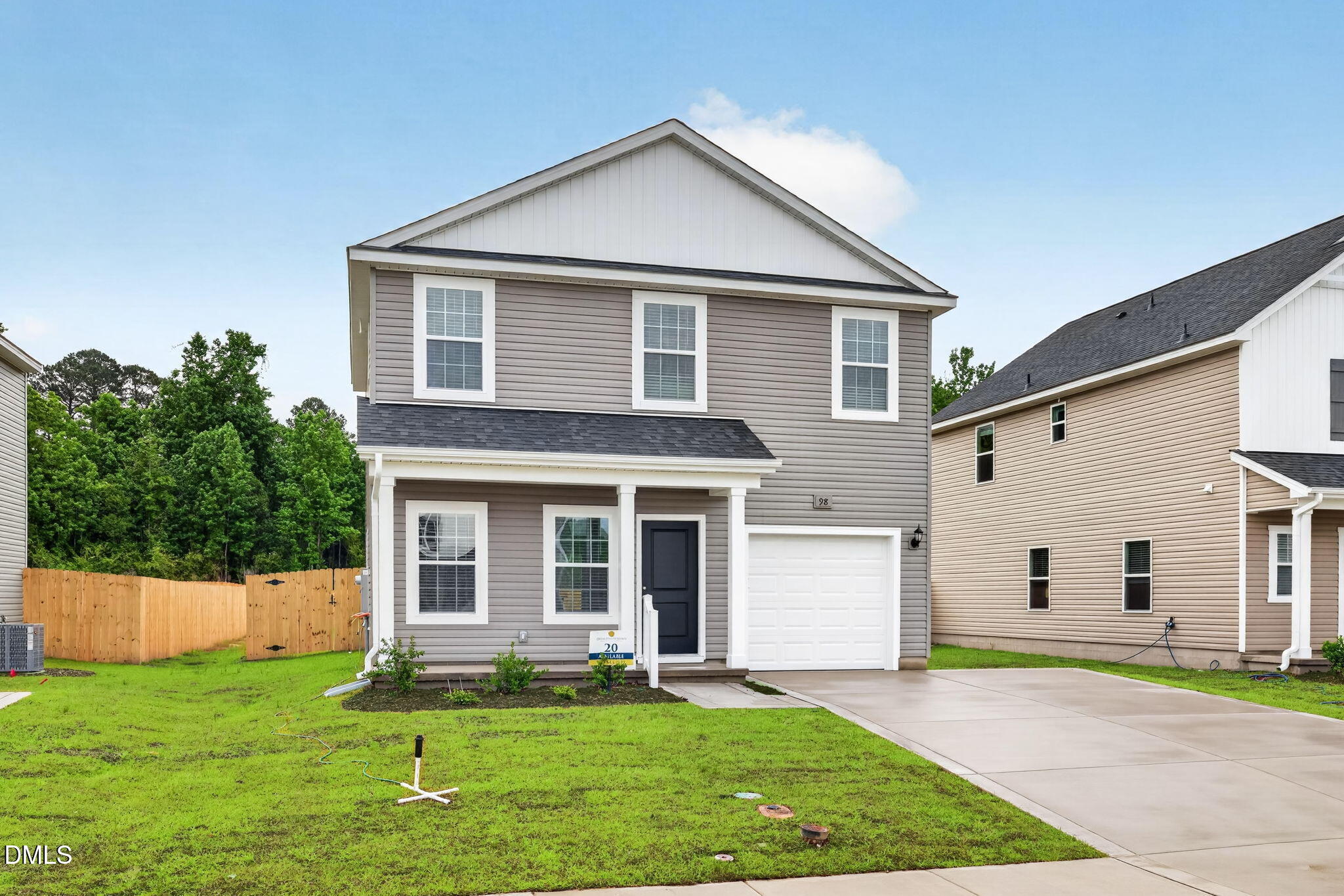 98 Stout Landing Property Photo 3