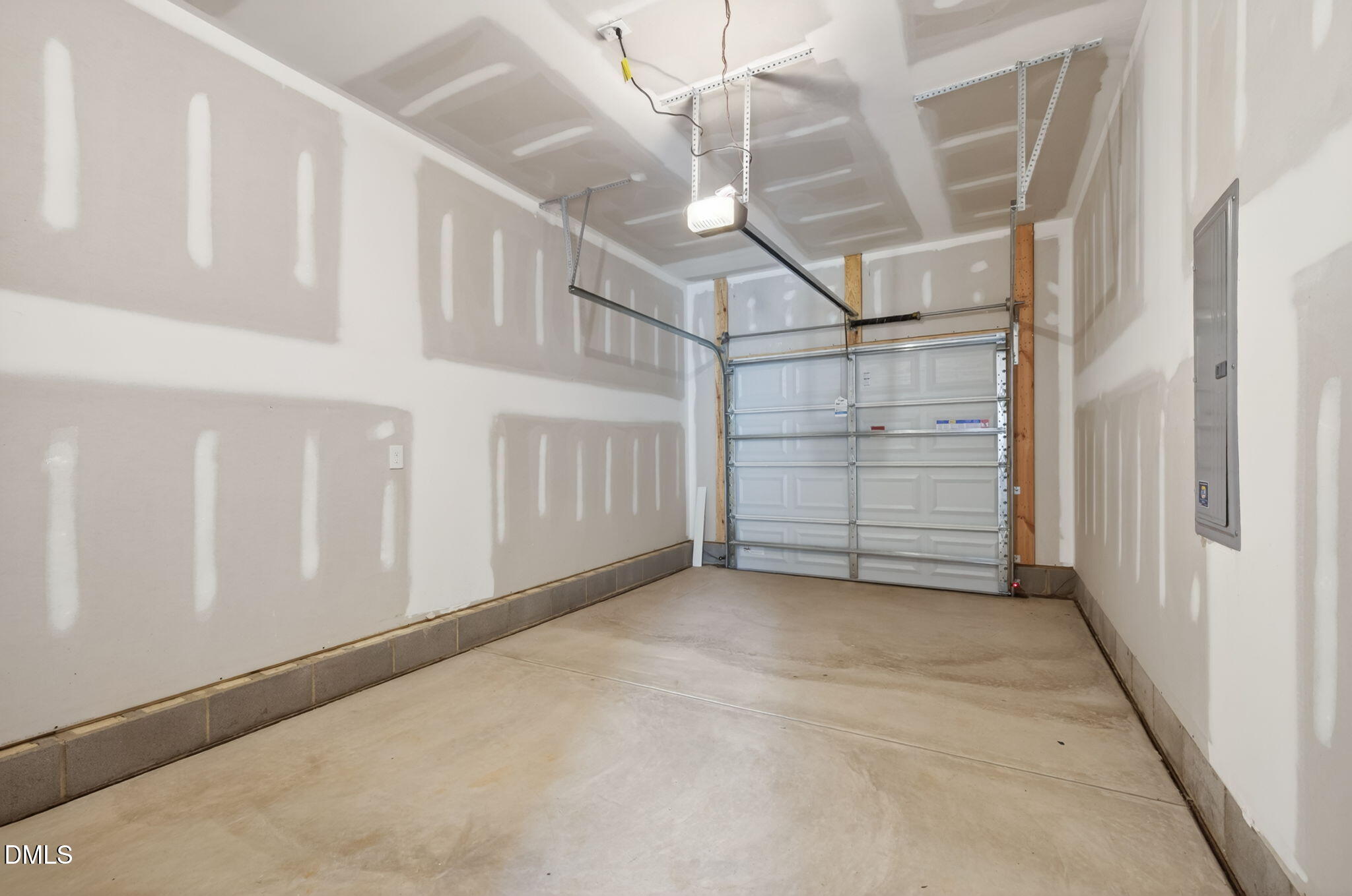 98 Stout Landing Property Photo 25