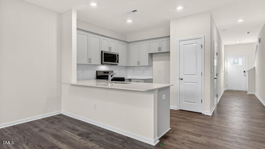 391 Freestall Drive Property Photo 10