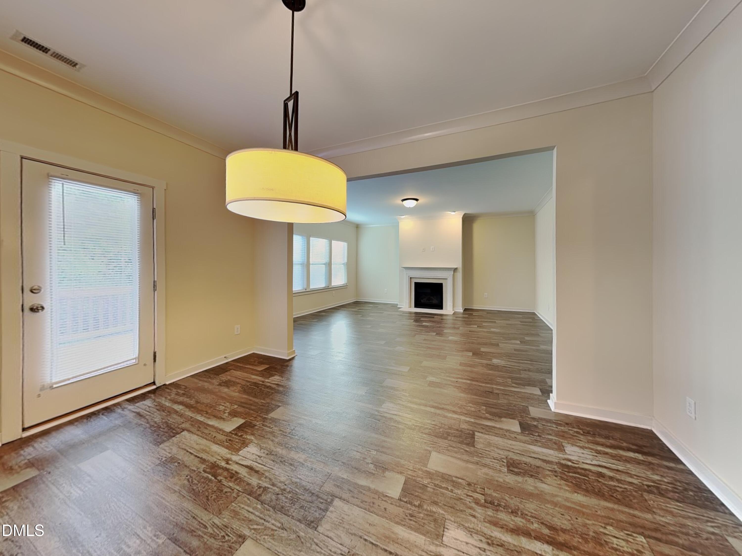 150 Blakeford Drive Property Photo 6