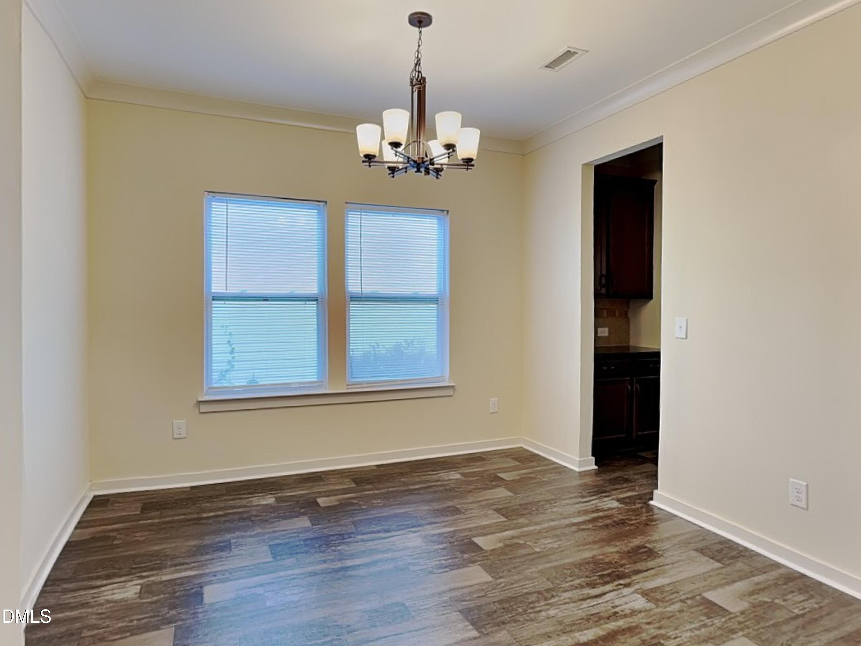150 Blakeford Drive Property Photo 7