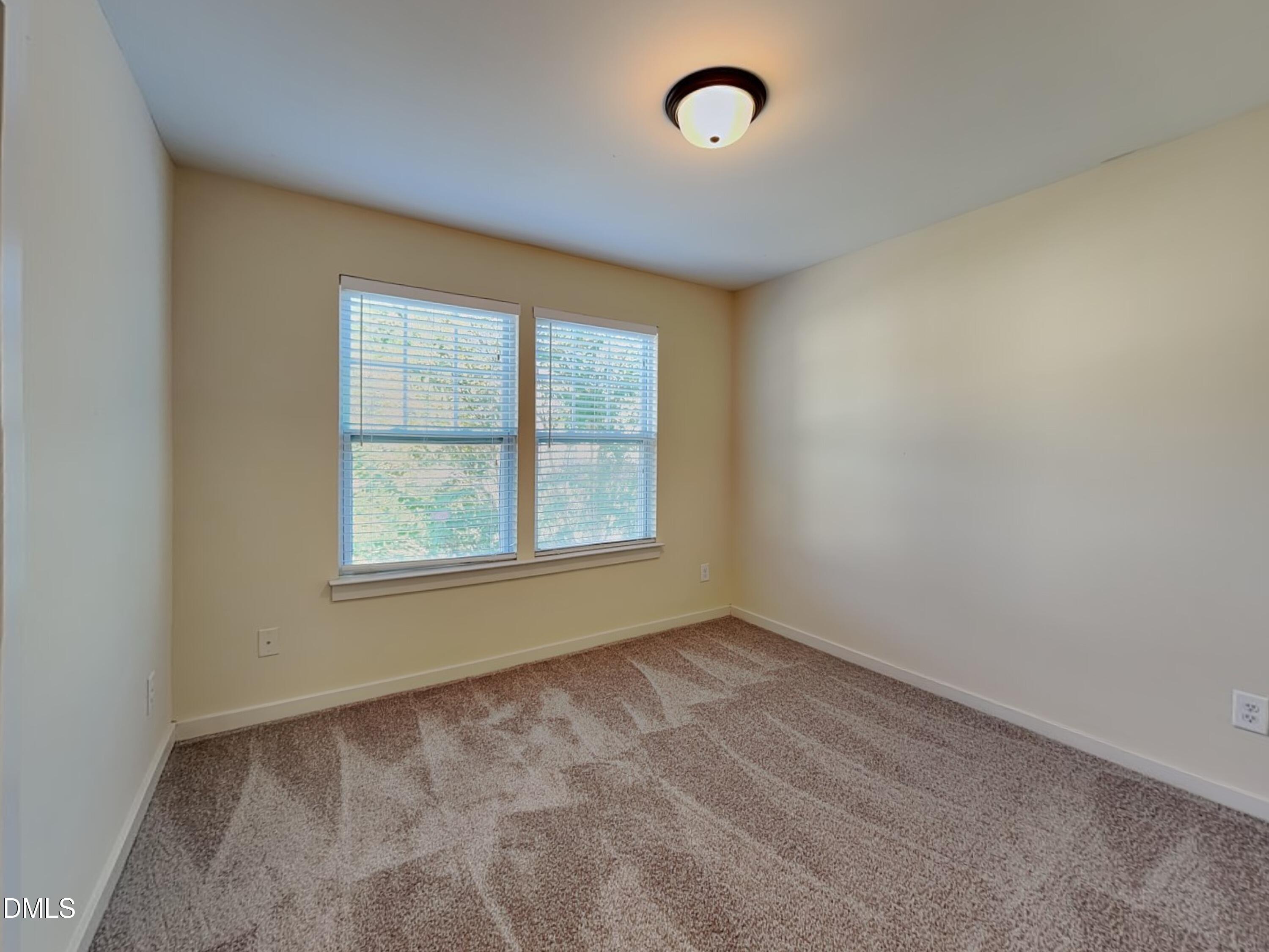150 Blakeford Drive Property Photo 14