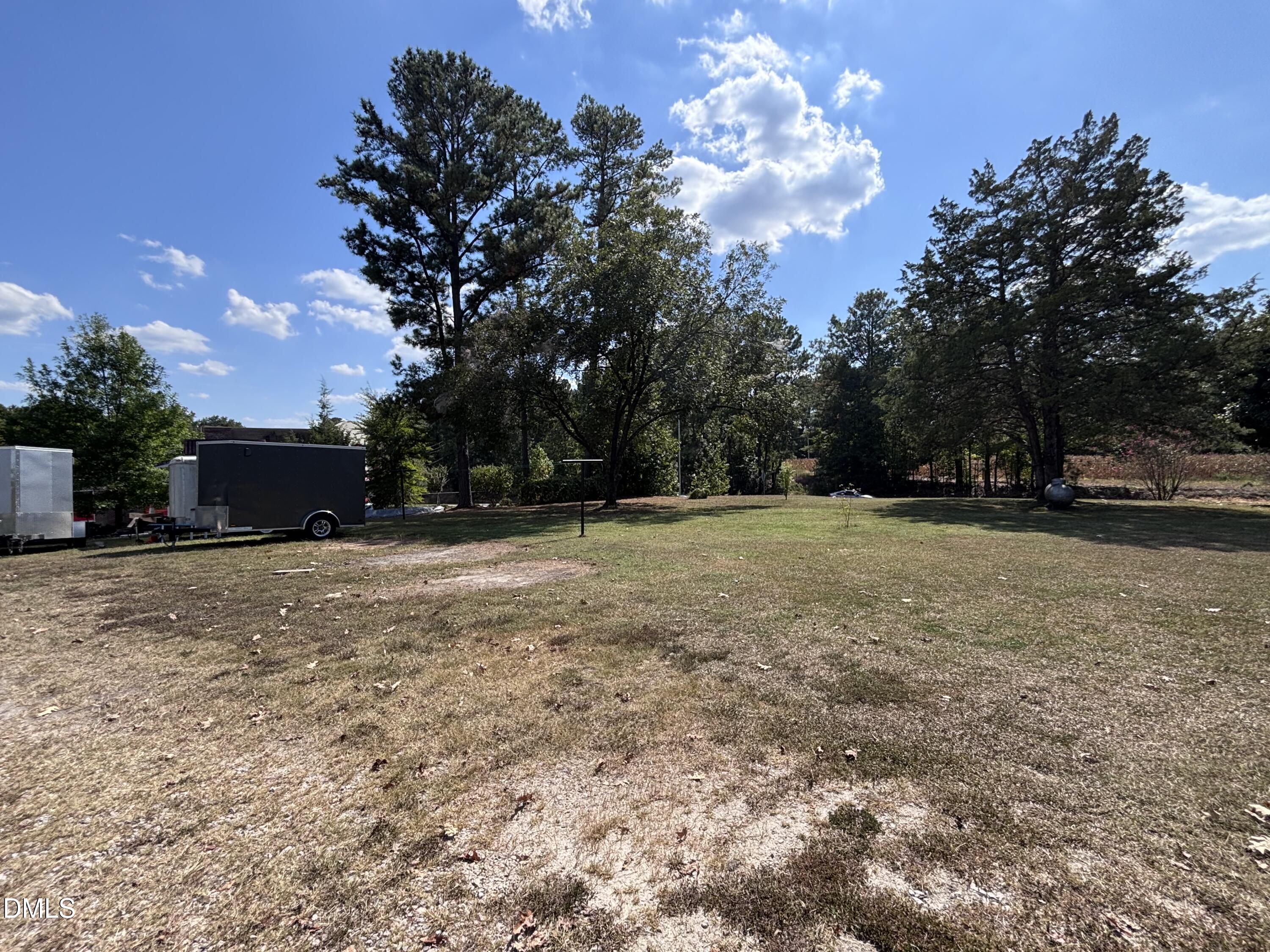 3007 S Smithfield Property Photo 3