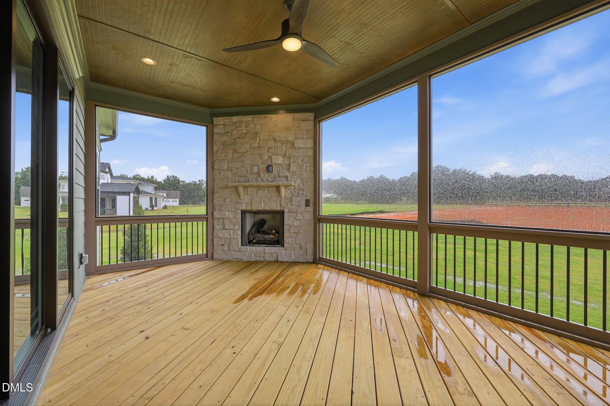 5848 Carriage Gate Drive Property Photo 34