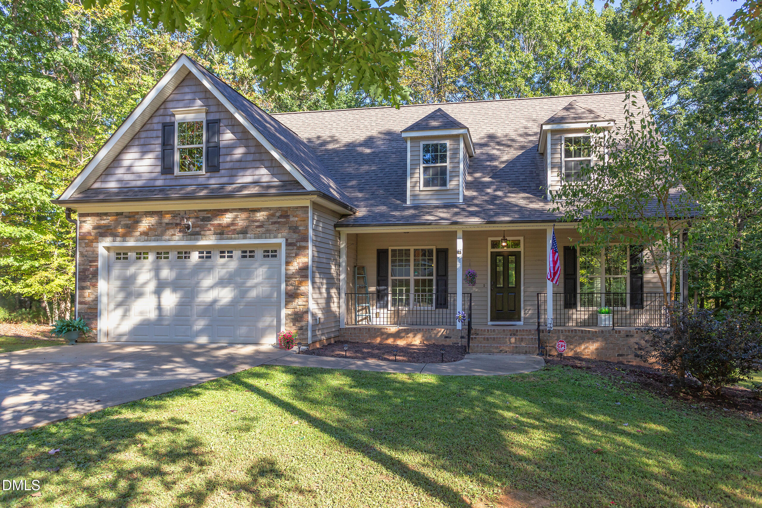 3627 Pine Needles Drive Property Photo 1