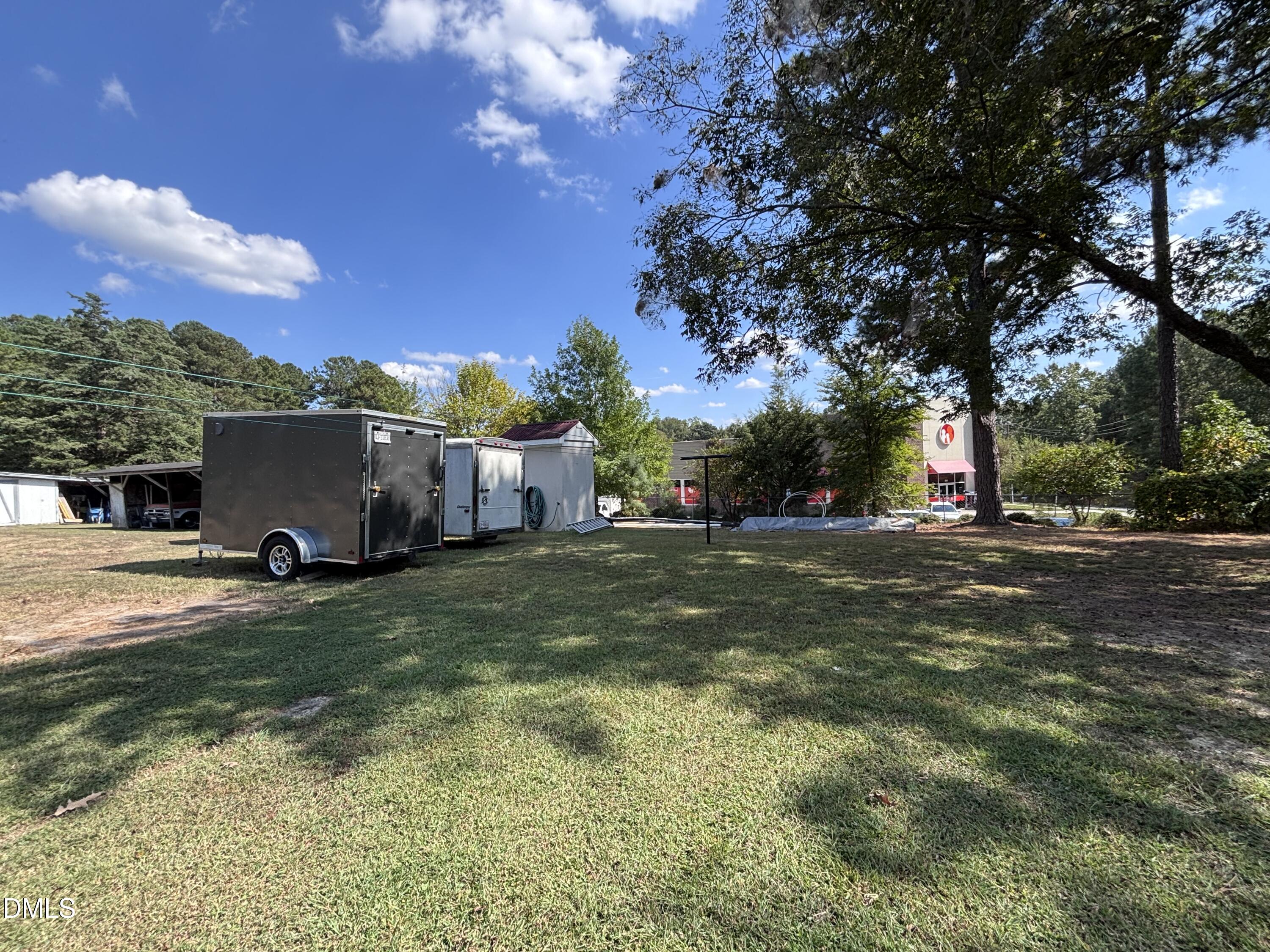 3007 S Smithfield Road Property Photo 20