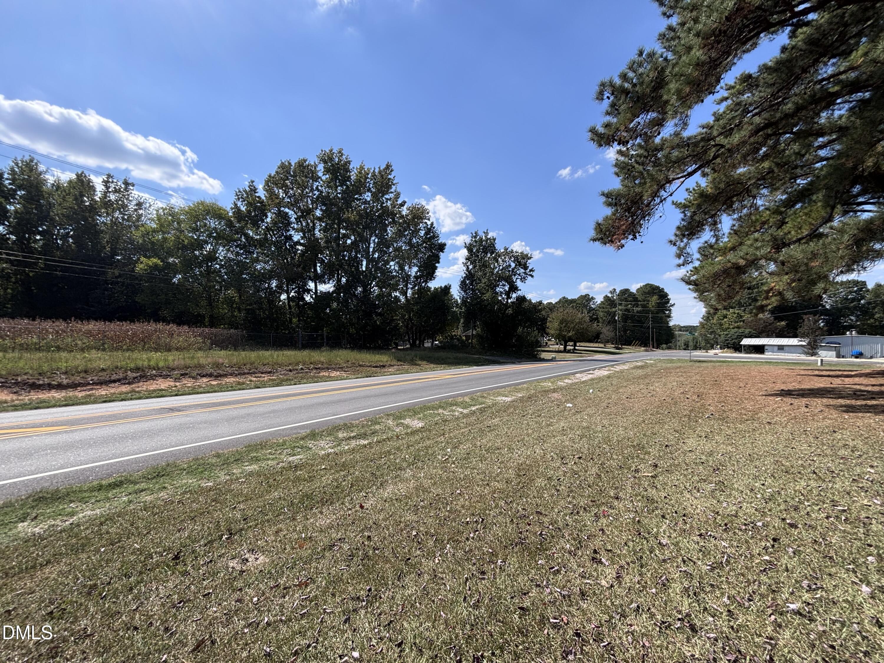 3007 S Smithfield Road Property Photo 27