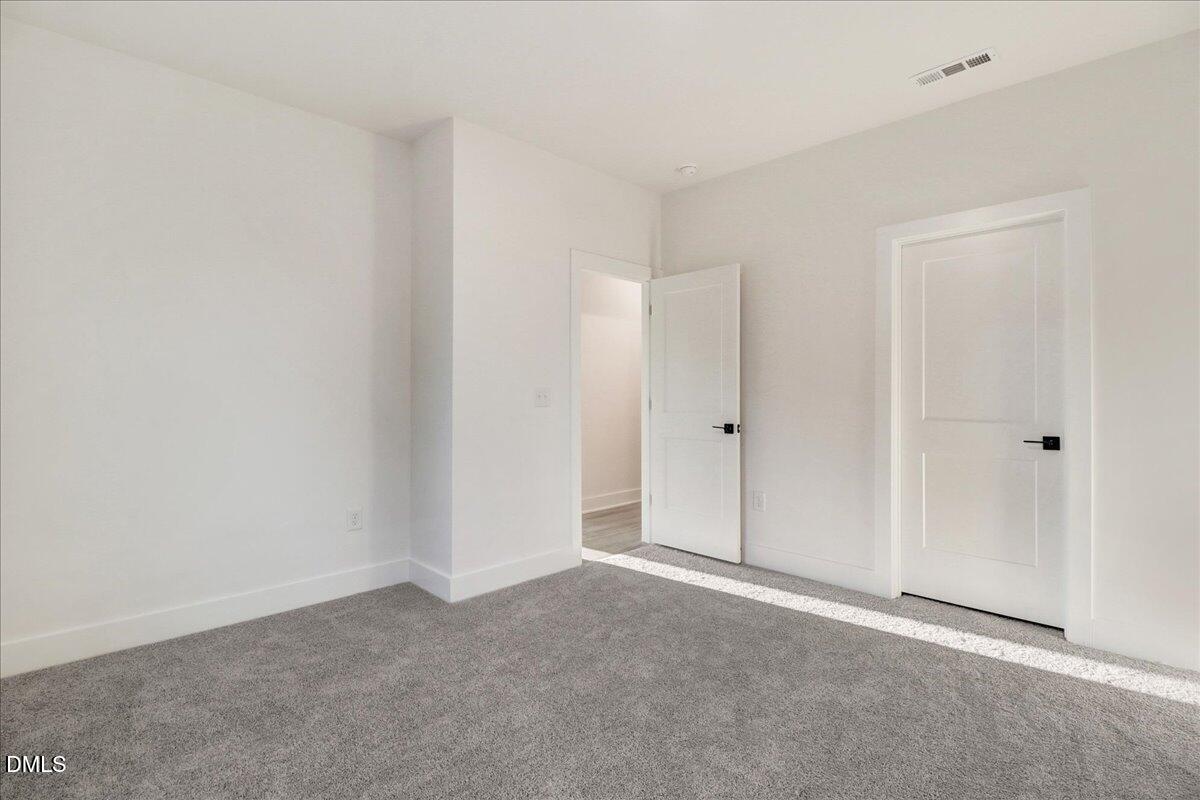 80 Leslie Court Property Photo 33