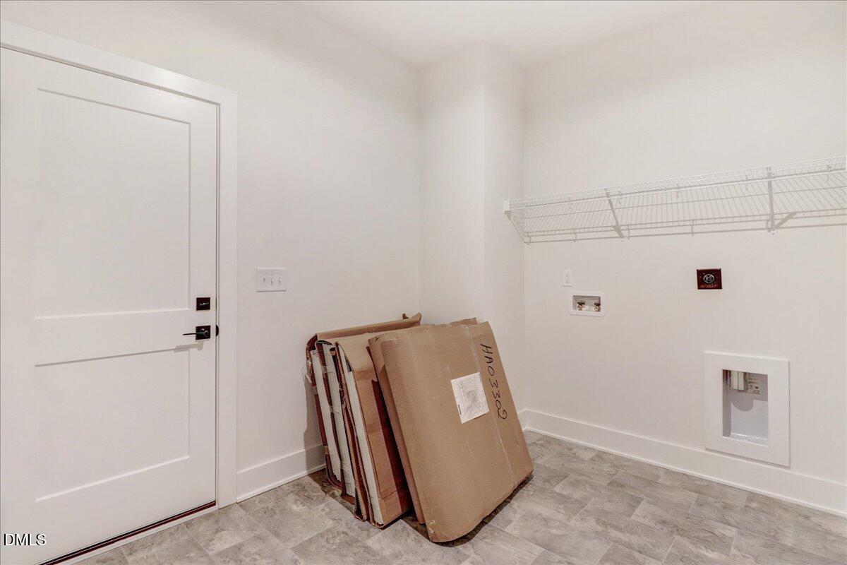 80 Leslie Court Property Photo 34