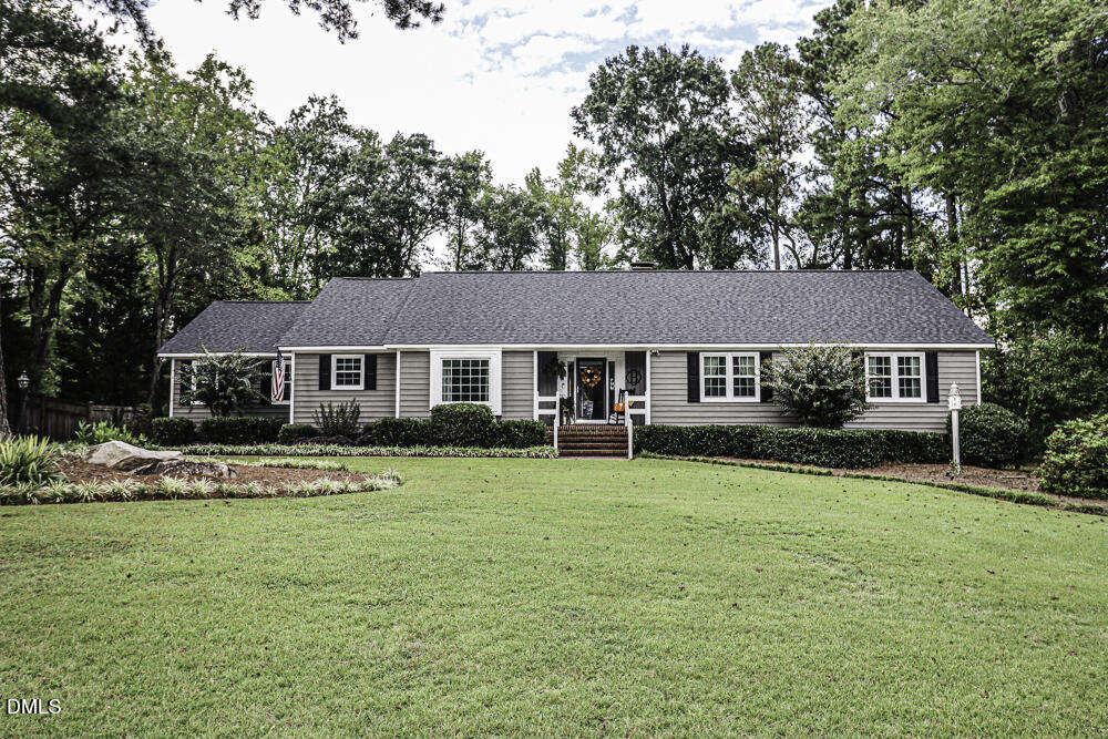 325 Old Coach Road Property Photo 1