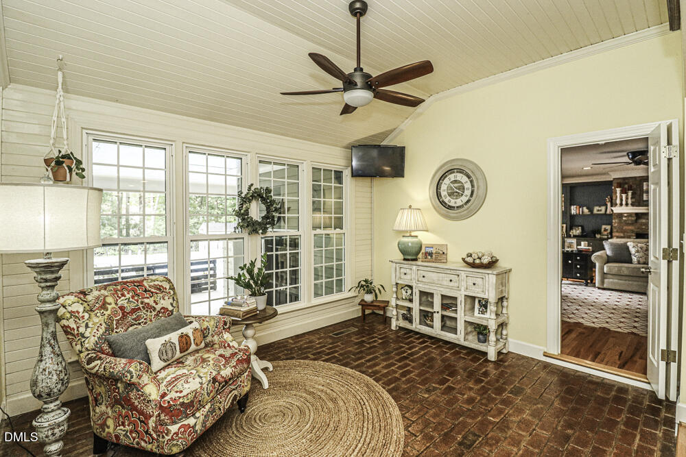 325 Old Coach Road Property Photo 37