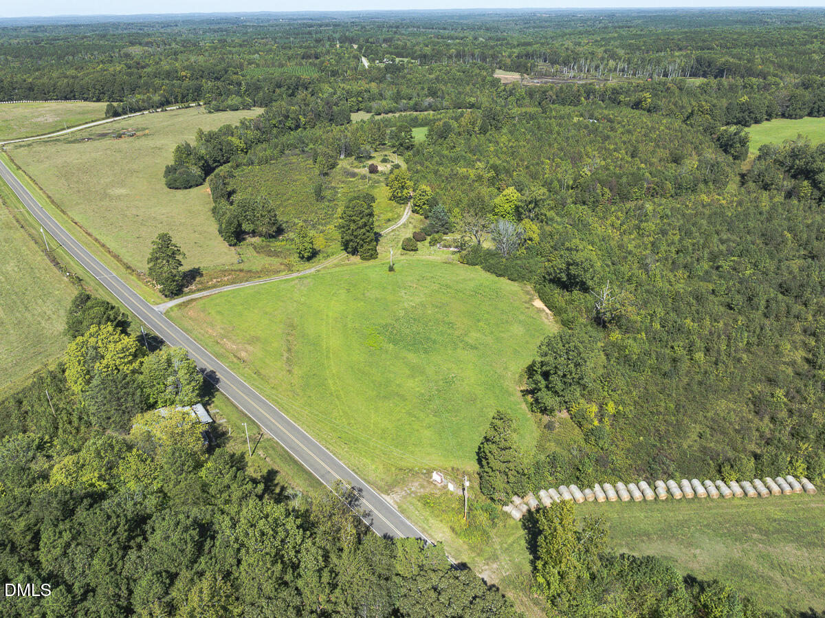 173 Barker Road Property Photo 5