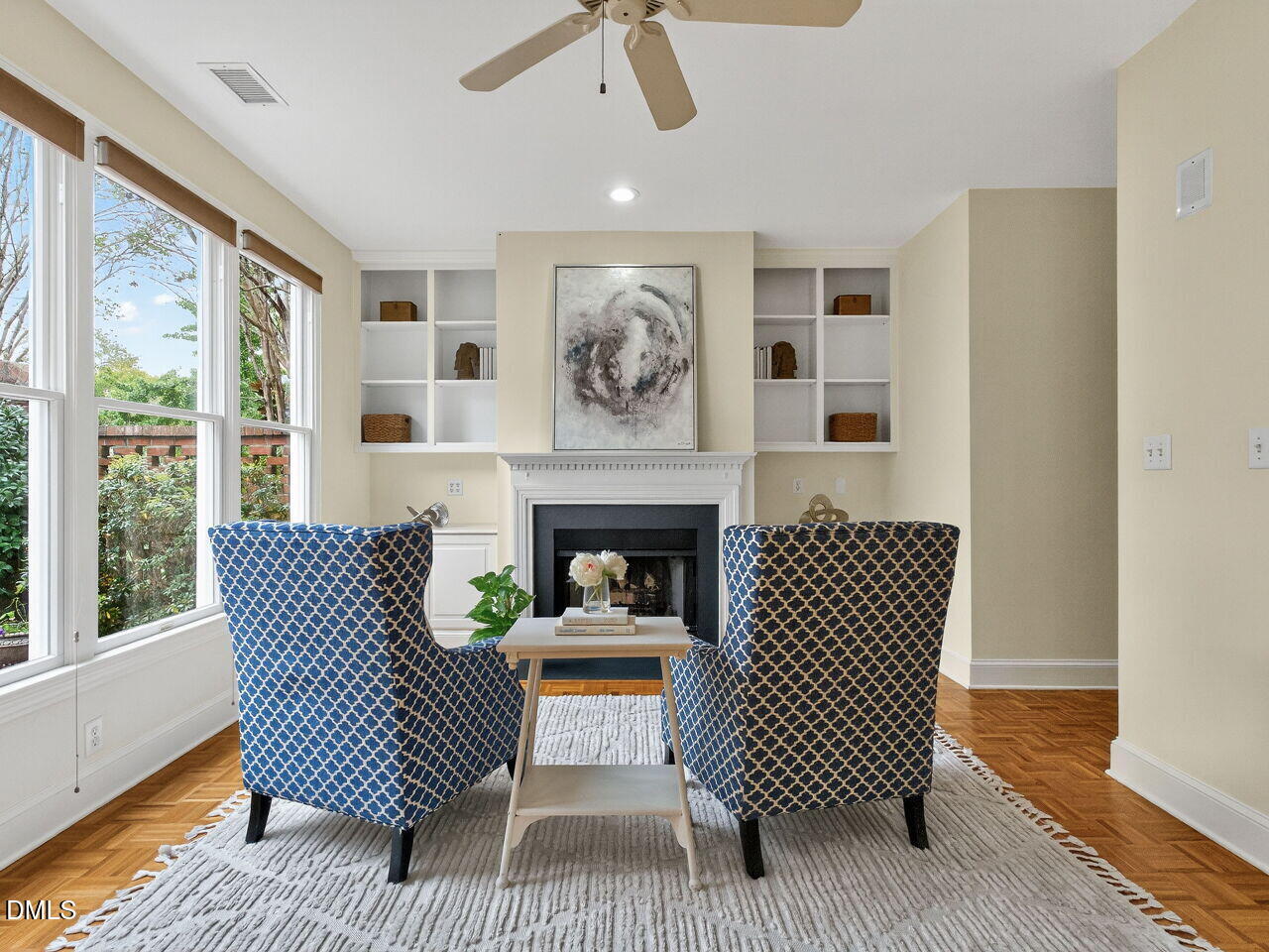 28 W Madison Property Photo 15