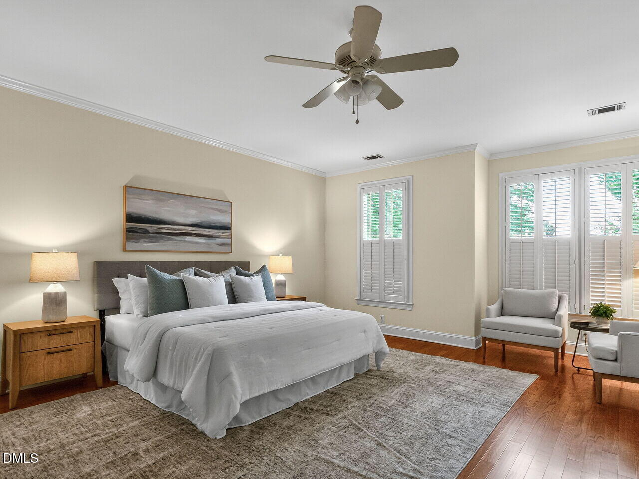 28 W Madison Property Photo 16