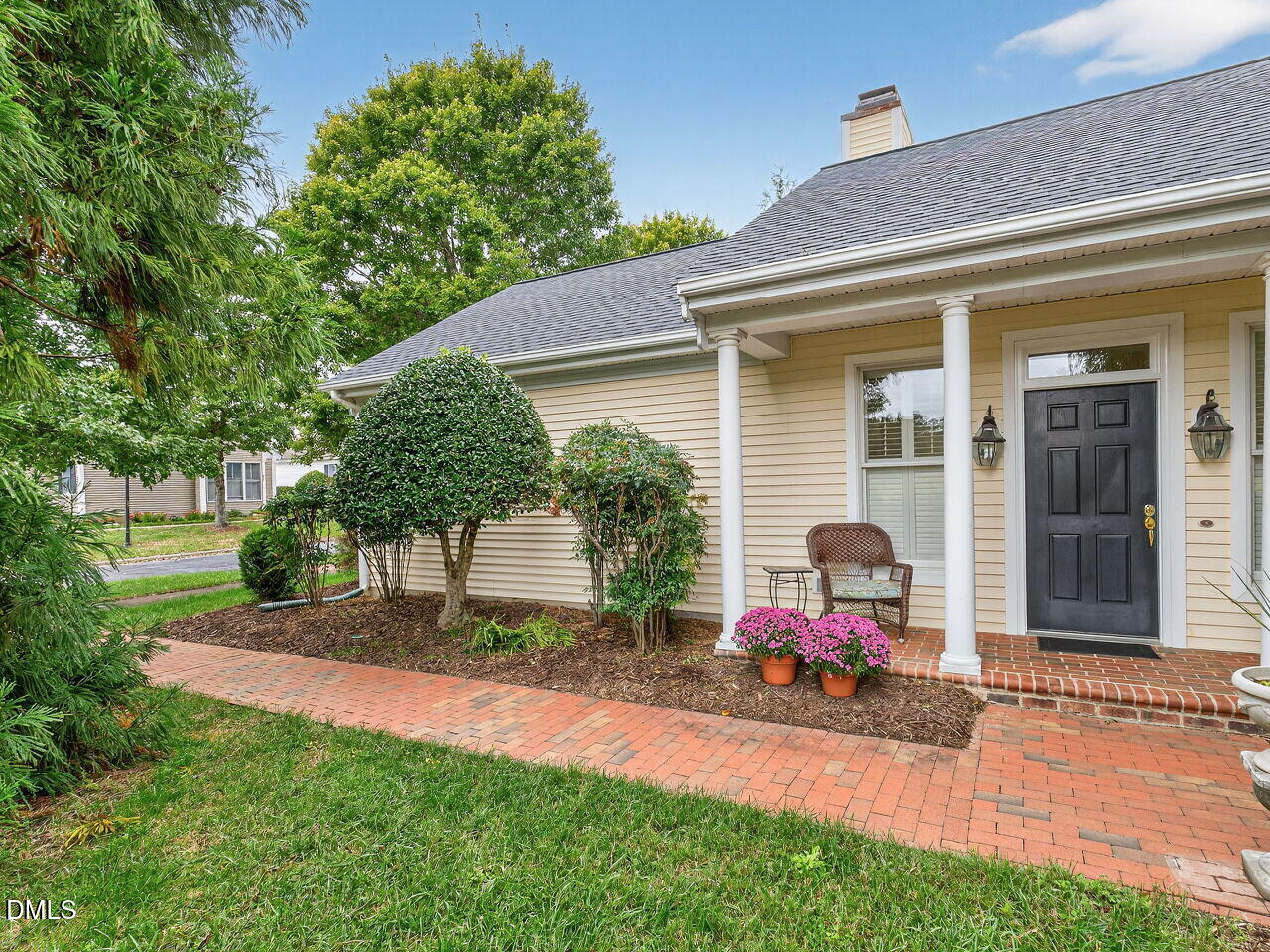 28 W Madison Property Photo 26