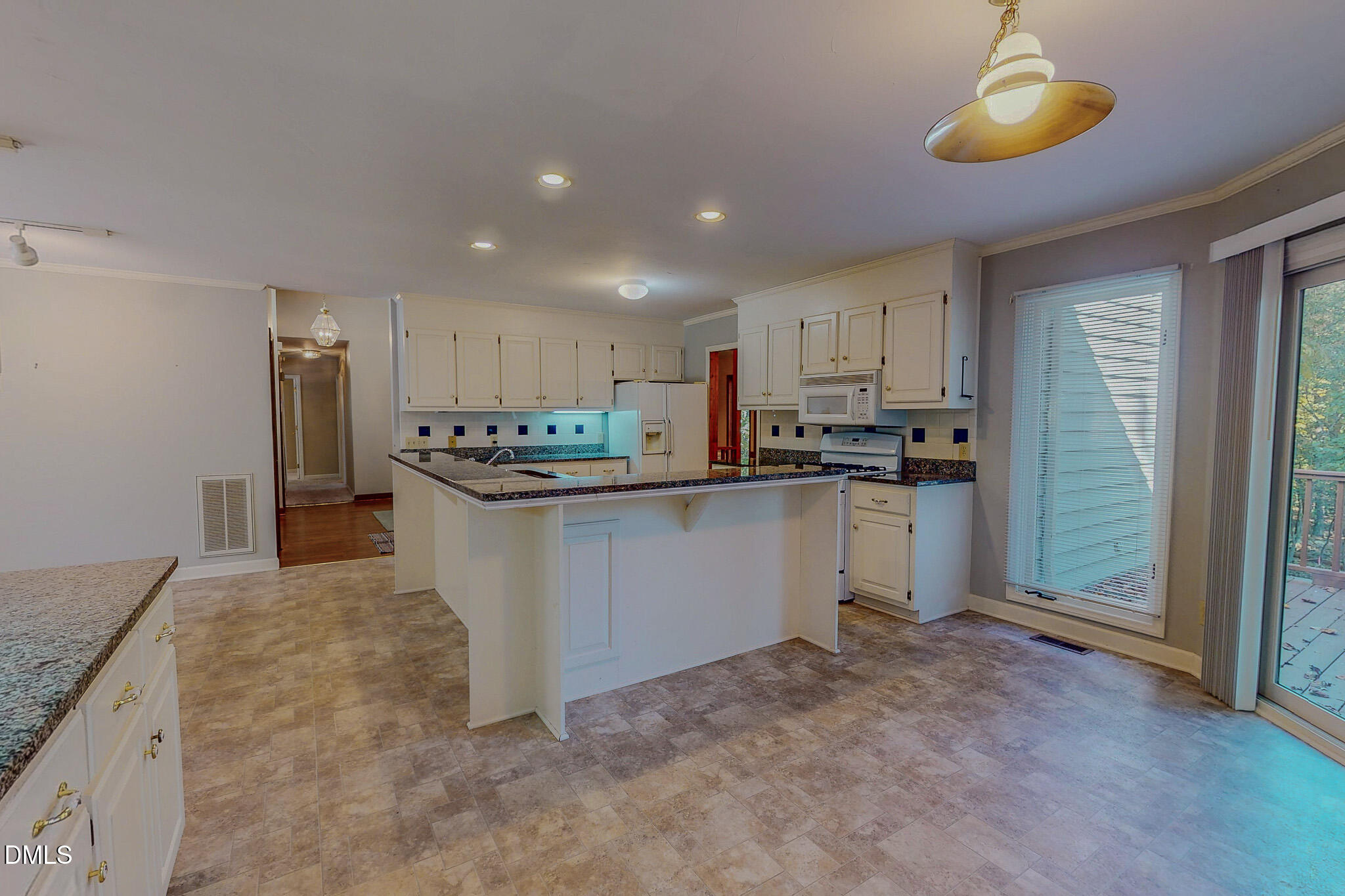 11 Denada Path Property Photo 3