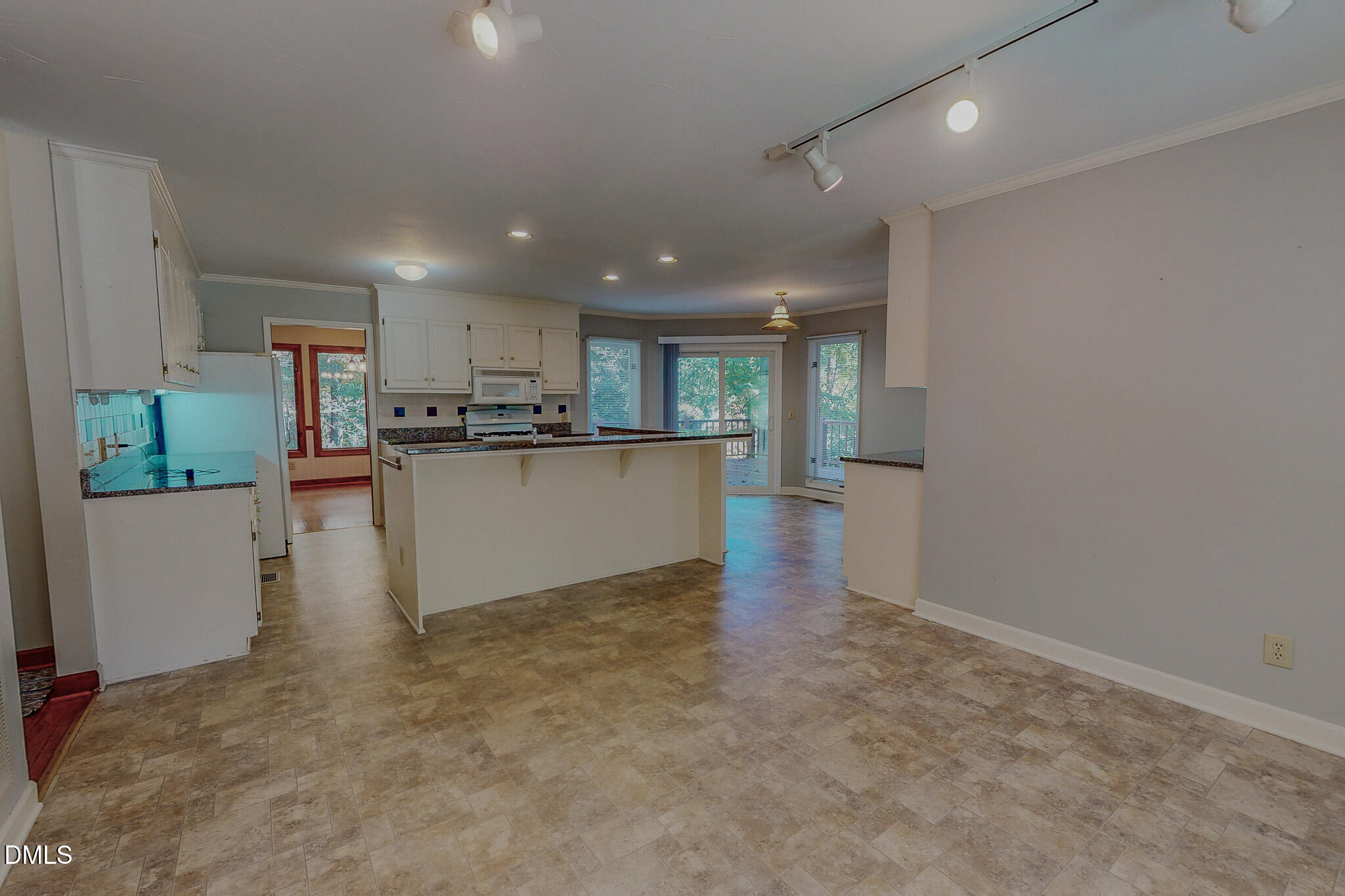 11 Denada Path Property Photo 14