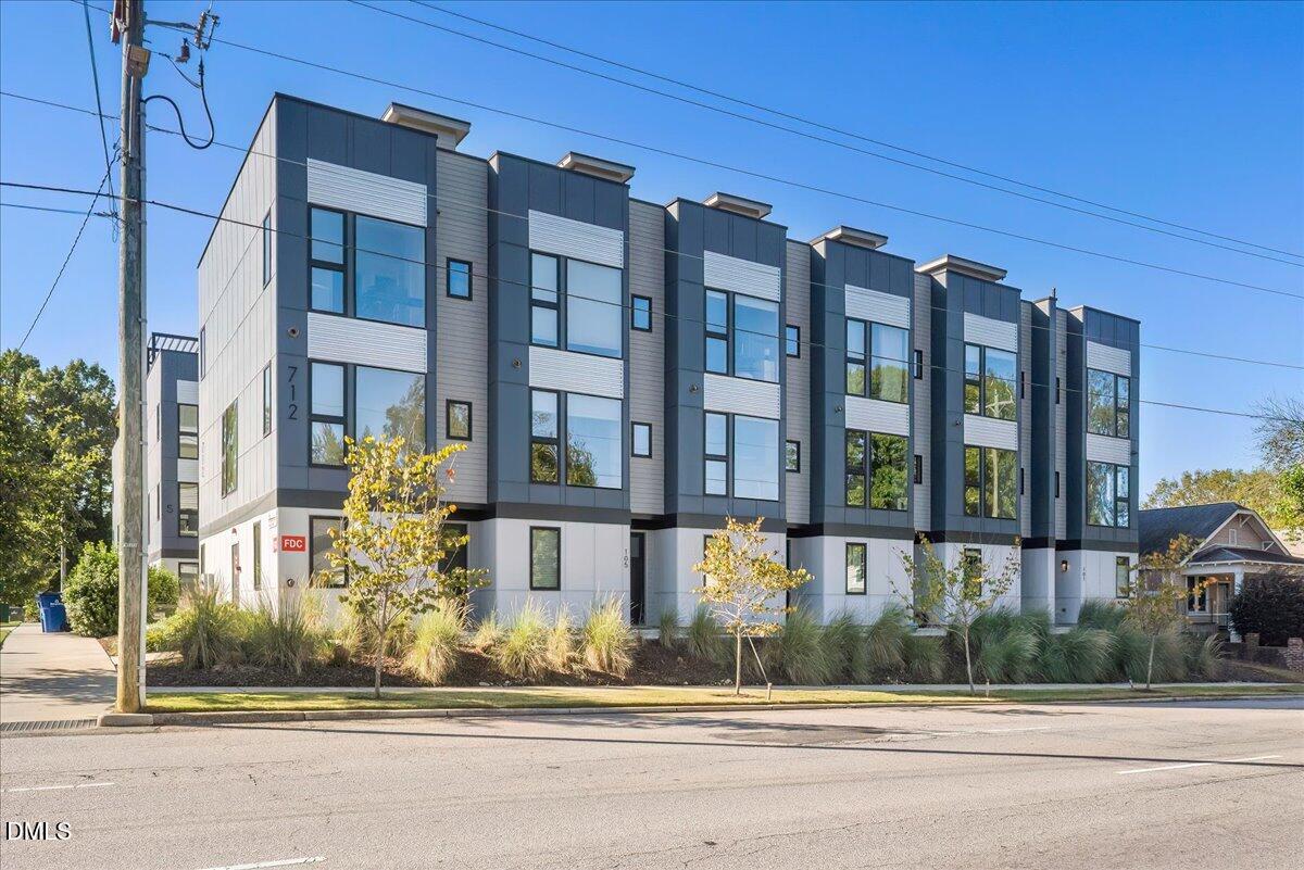 712 E Edenton Street # 102 Property Photo 1