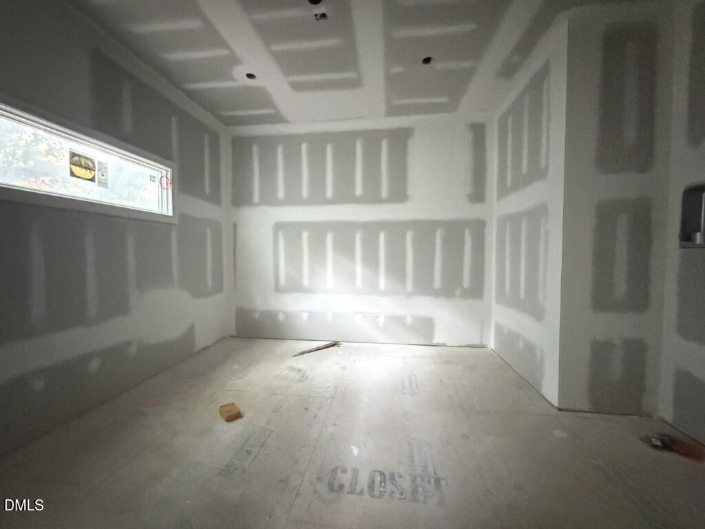 4308 Windsor Place Property Photo 14