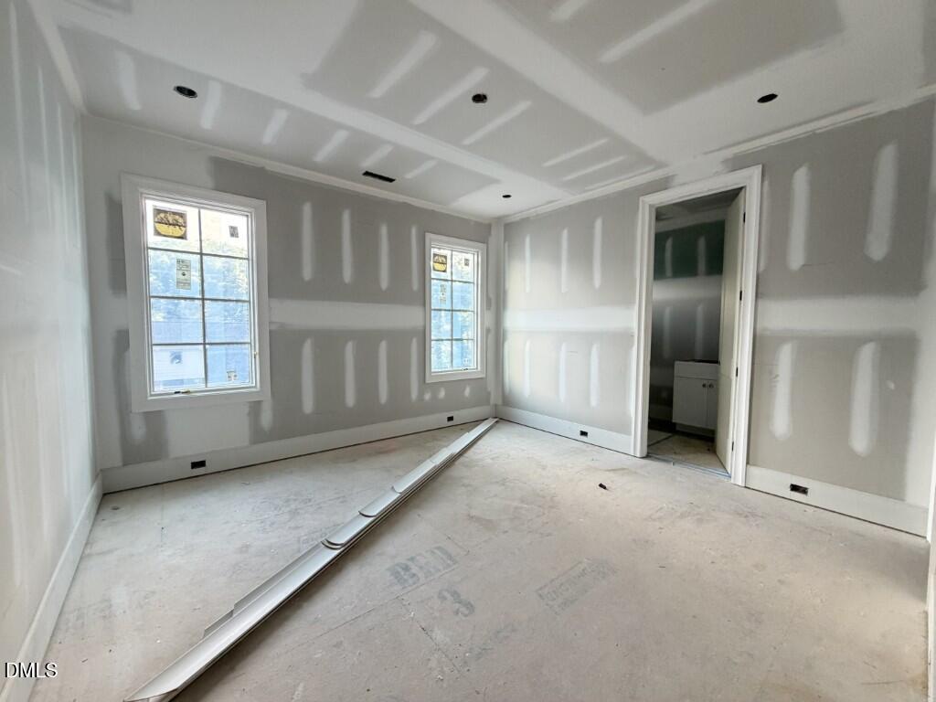 4308 Windsor Place Property Photo 16