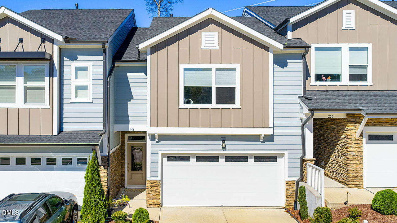 254 Deardom Way Property Photo 1