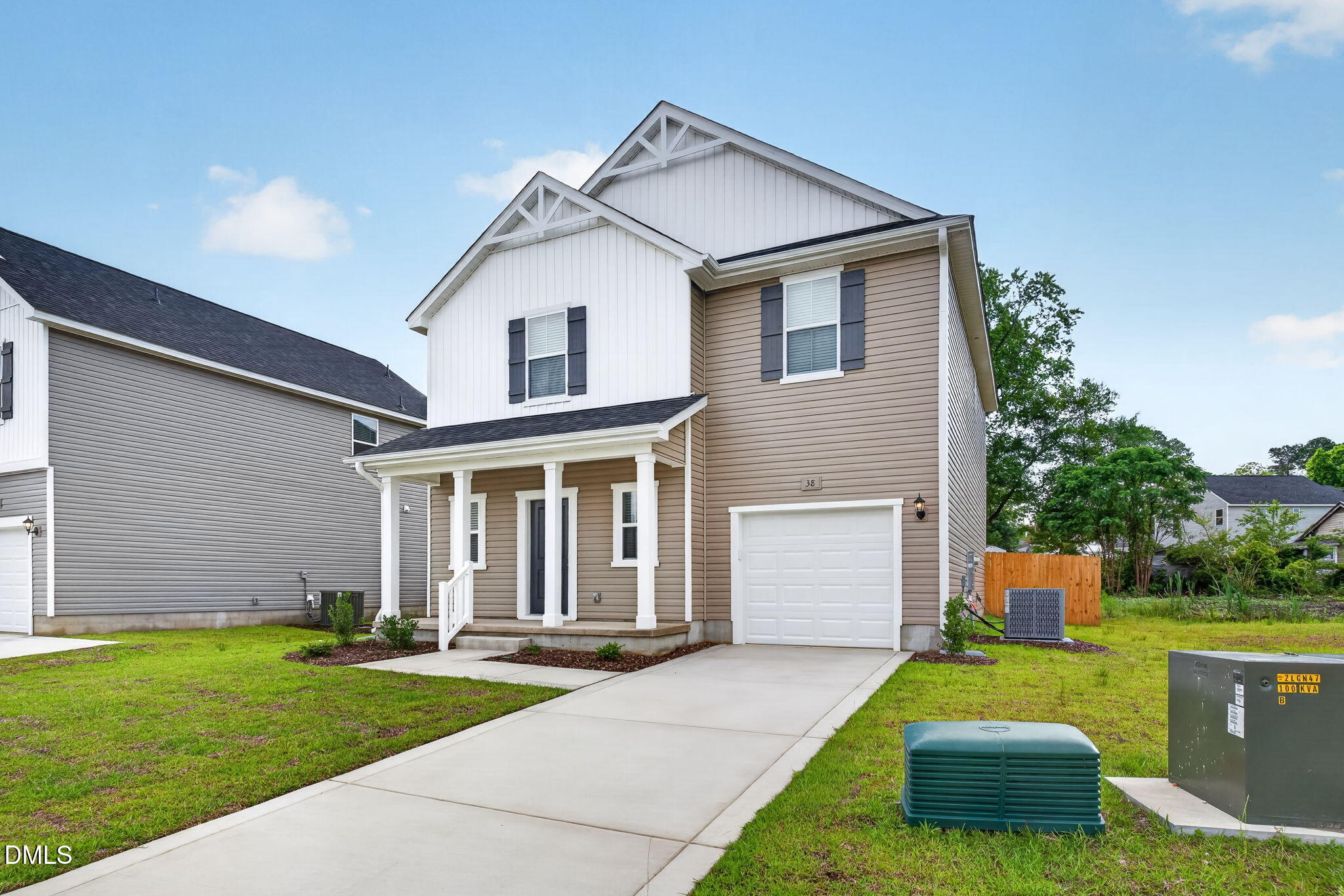 38 Stout Landing Property Photo 2