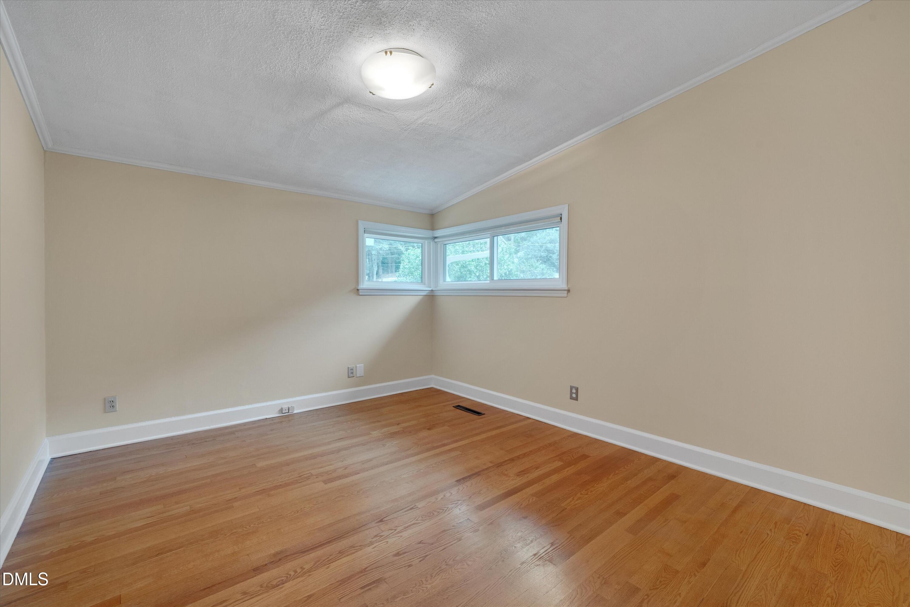 1617 Shawnee Street Property Photo 8