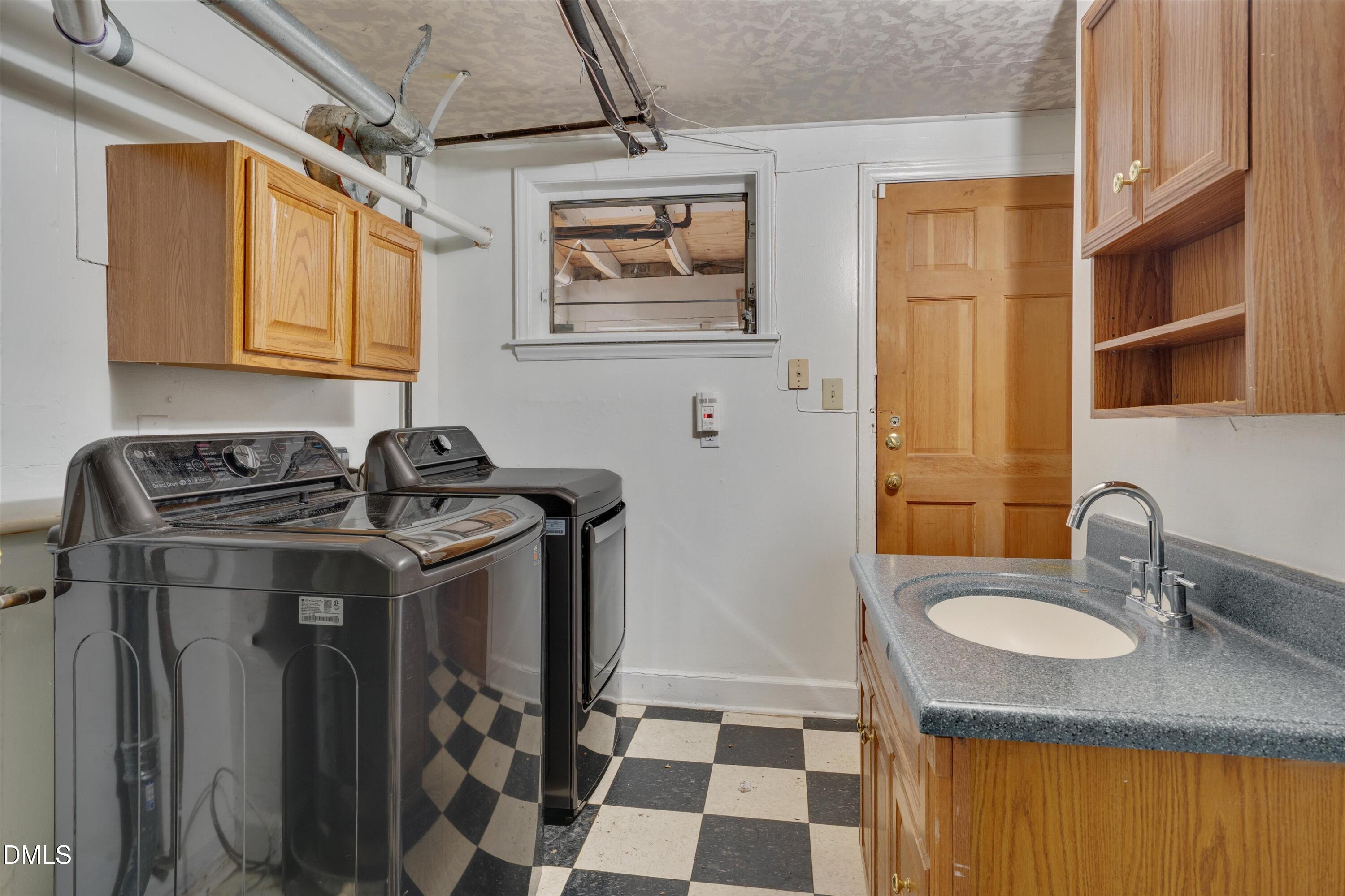1617 Shawnee Street Property Photo 44